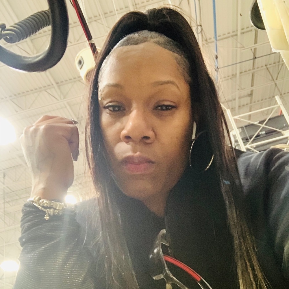 Meet your Posher, Tiffany